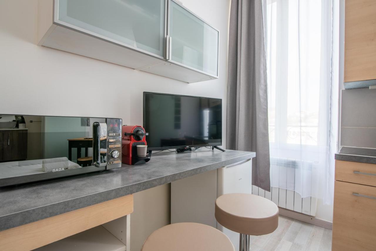 Le Viotte King Size Apartment เบอซองซง ภายนอก รูปภาพ