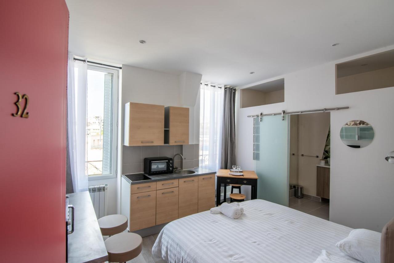 Le Viotte King Size Apartment เบอซองซง ภายนอก รูปภาพ